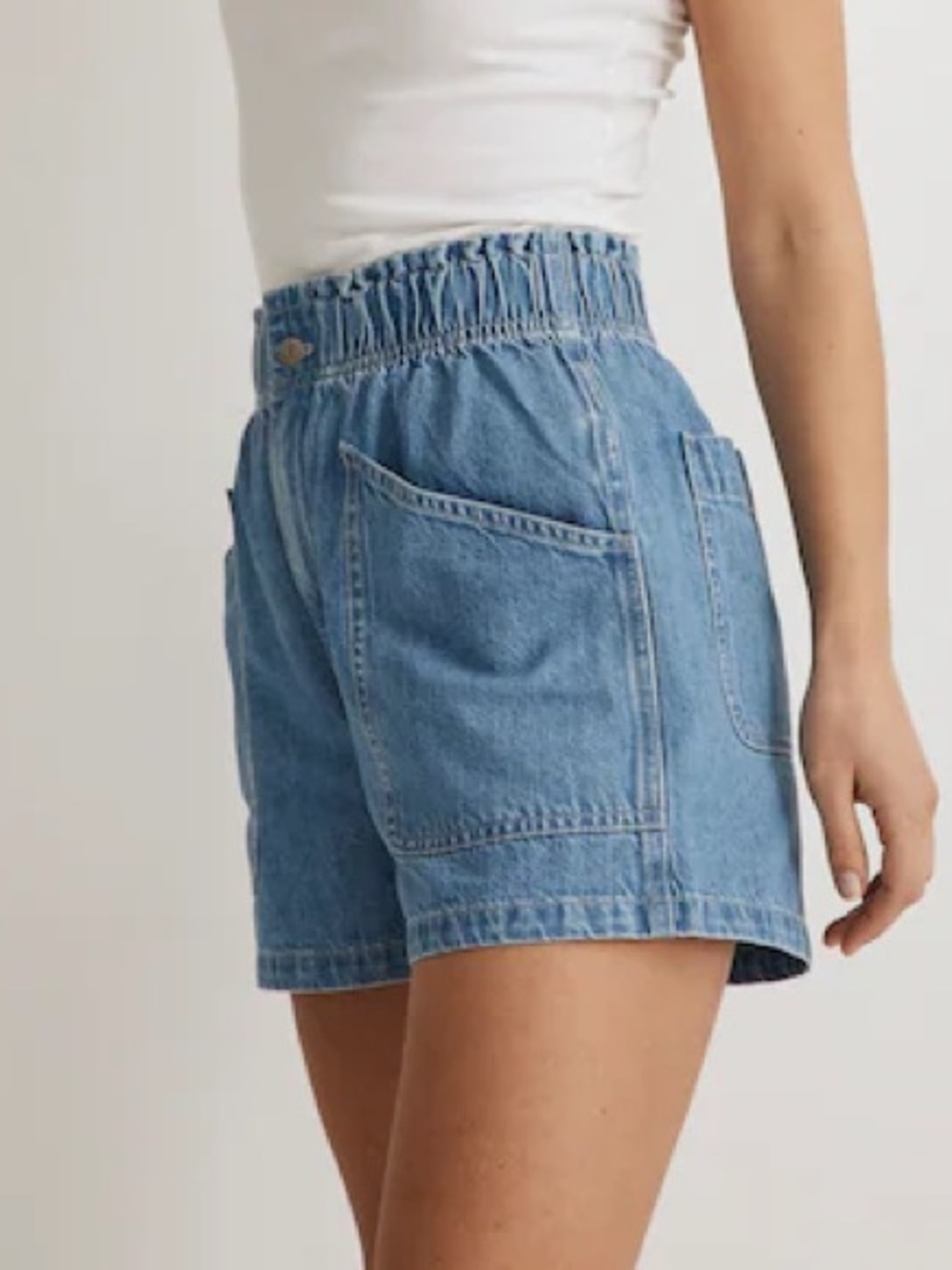 Madewell Pull-On Paperbag Utility Denim Blue Shorts in Arcwood Wash 26 - Picture 2 of 9